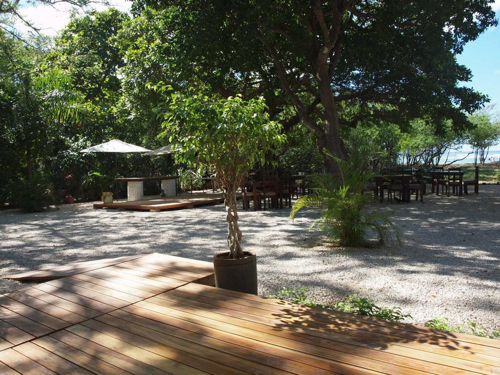 Hotel Casa Blanca Tamarindo Extérieur photo