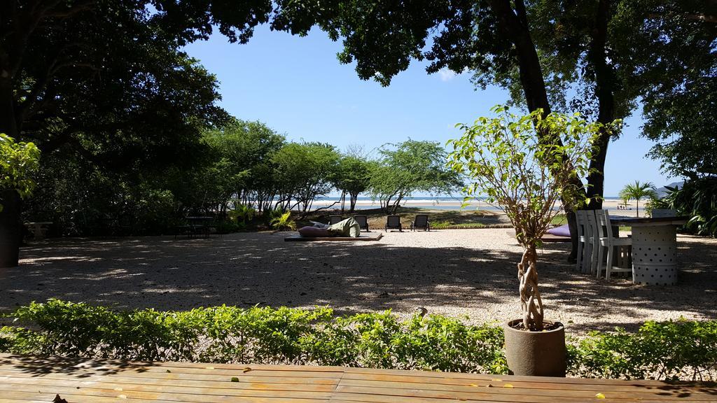 Hotel Casa Blanca Tamarindo Extérieur photo