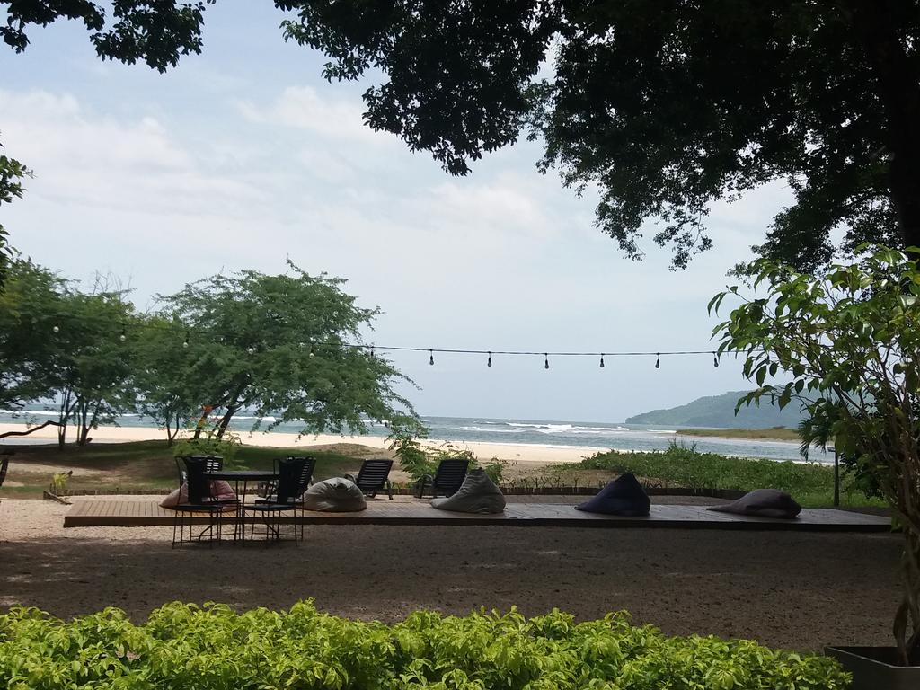 Hotel Casa Blanca Tamarindo Extérieur photo